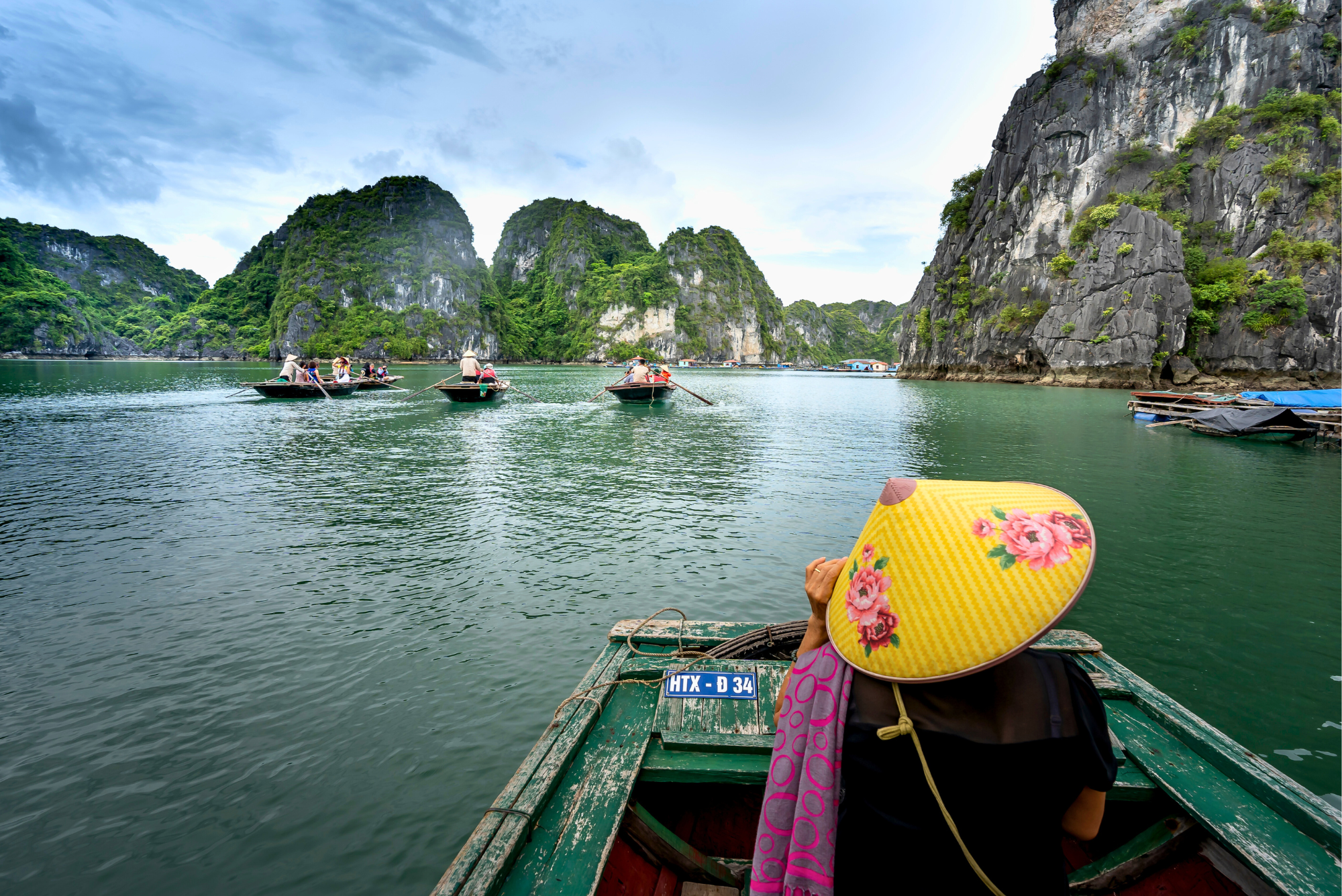 5 Days 4 Nights Hanoi - Halong Bay Overnight On Junk